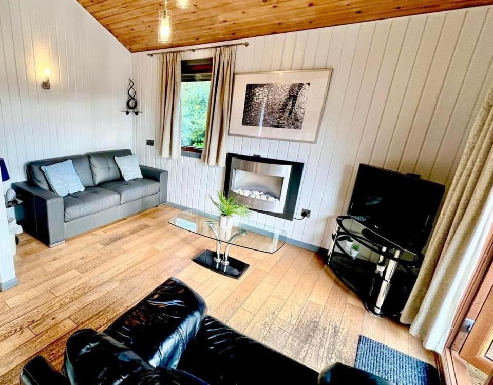 Holly Lodge 12 Hot Tub York Eksteriør billede